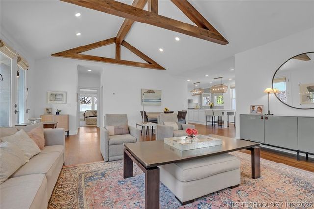 2431 S Trenton Avenue, Tulsa, OK 74114