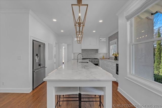 2431 S Trenton Avenue, Tulsa, OK 74114