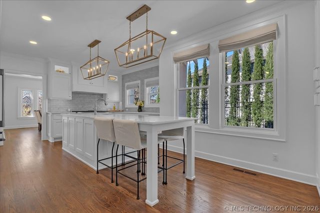 2431 S Trenton Avenue, Tulsa, OK 74114