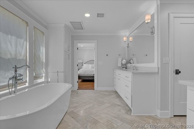 2431 S Trenton Avenue, Tulsa, OK 74114