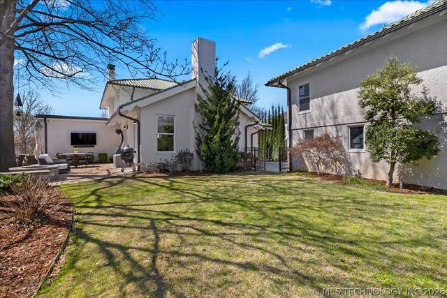 2431 S Trenton Avenue, Tulsa, OK 74114