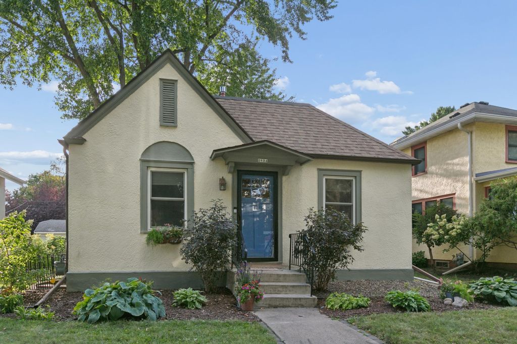 2834 Arthur Street NE, Minneapolis, MN 55418 — photo 2