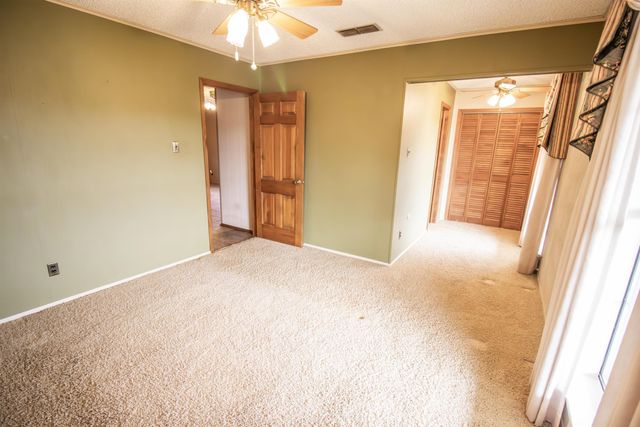 837 Bertha Jackson Rd, Marshall, TX 75670