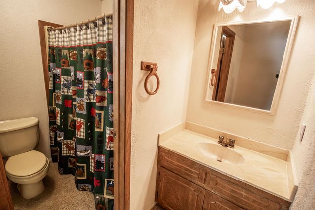 837 Bertha Jackson Rd, Marshall, TX 75670