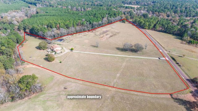 837 Bertha Jackson Rd, Marshall, TX 75670