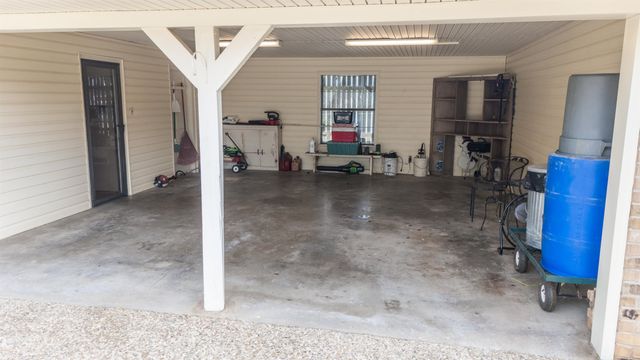 837 Bertha Jackson Rd, Marshall, TX 75670