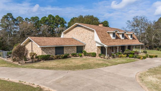 837 Bertha Jackson Rd, Marshall, TX 75670