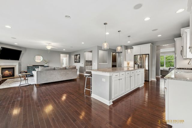 23641 N Sanctuary Club Drive, Kildeer, IL 60047
