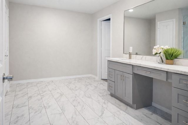 417 Dr Martin Luther King Jr Drive, La Porte, TX 77571