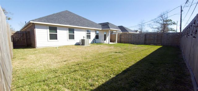 417 Dr Martin Luther King Jr Drive, La Porte, TX 77571