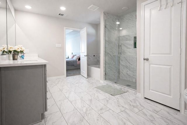 417 Dr Martin Luther King Jr Drive, La Porte, TX 77571