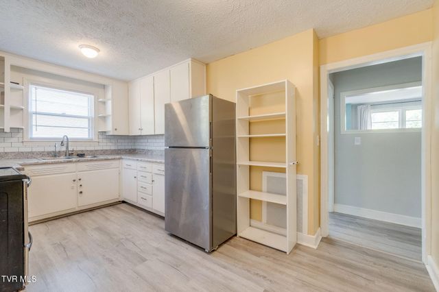 307 Walker Street, Kingsport, TN 37665