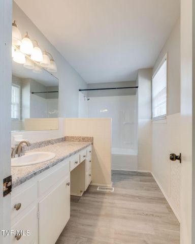 307 Walker Street, Kingsport, TN 37665