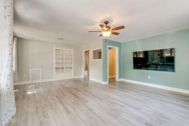 307 Walker Street, Kingsport, TN 37665
