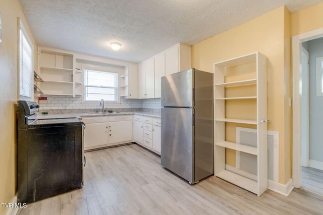 307 Walker Street, Kingsport, TN 37665