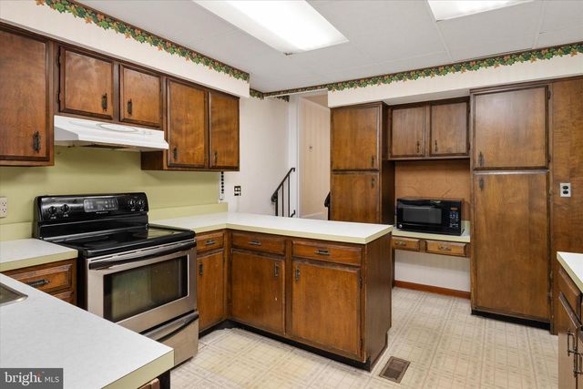 818 ANNAPOLIS RD, Gambrills, MD 21054