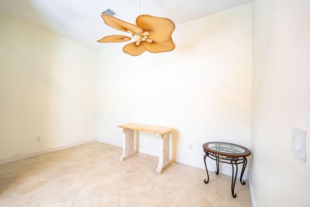 1325 N Mangonia Drive, West Palm Beach, FL 33401