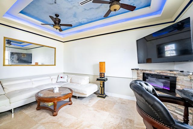 1325 N Mangonia Drive, West Palm Beach, FL 33401