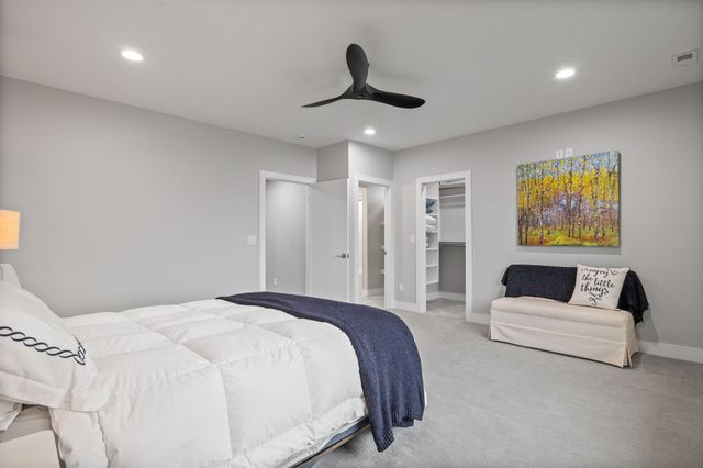 3962 NW 181st Street, Clive, IA 50325