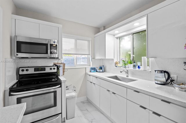2355 SW 36th Ave, Miami, FL 33145