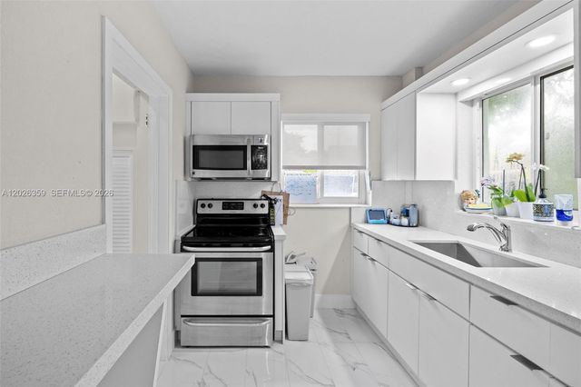 2355 SW 36th Ave, Miami, FL 33145