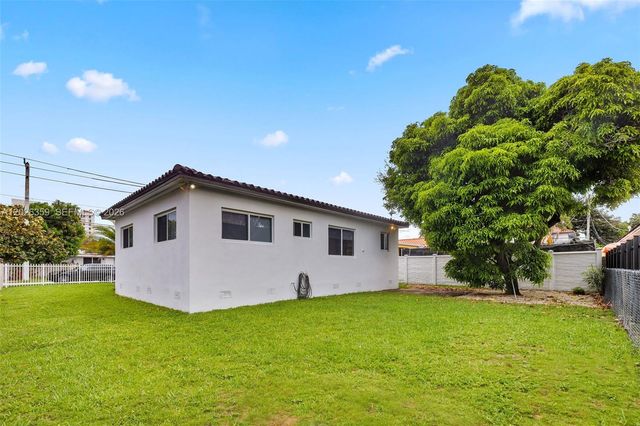 2355 SW 36th Ave, Miami, FL 33145