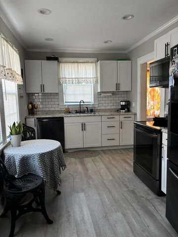 604 E Jefferies St, Gaffney, SC 29340