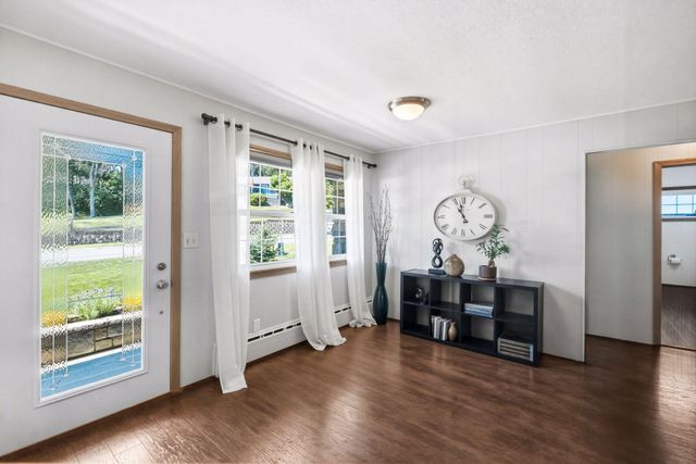 2760 S Shore Drive, Prior Lake, MN 55372