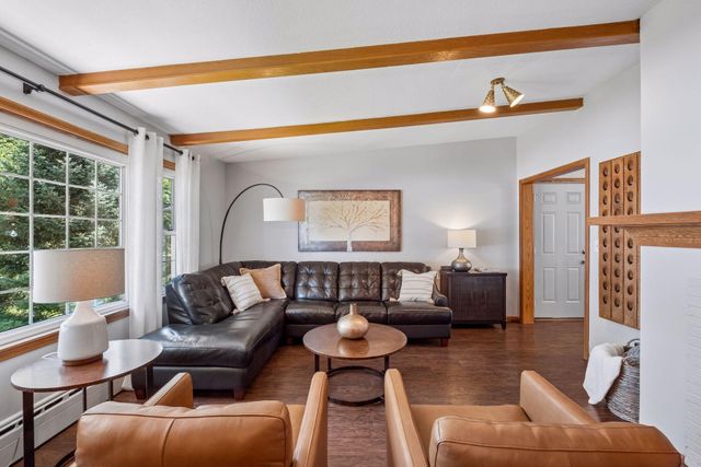 2760 S Shore Drive, Prior Lake, MN 55372