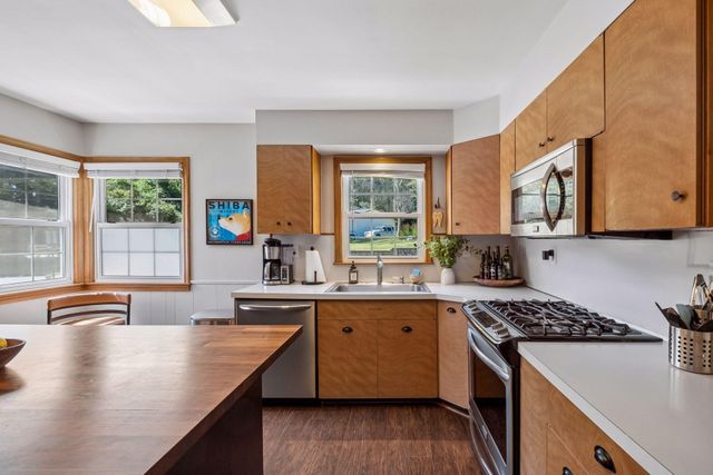 2760 S Shore Drive, Prior Lake, MN 55372
