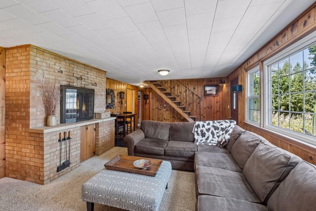2760 S Shore Drive, Prior Lake, MN 55372