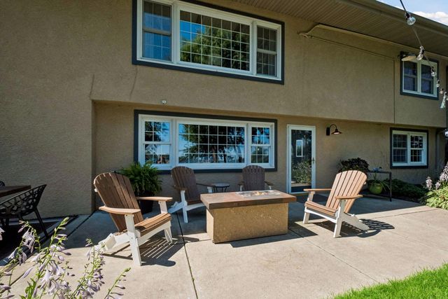 2760 S Shore Drive, Prior Lake, MN 55372