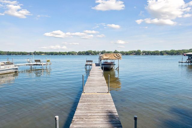 2760 S Shore Drive, Prior Lake, MN 55372