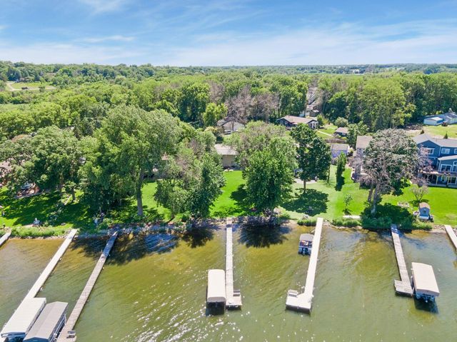 2760 S Shore Drive, Prior Lake, MN 55372