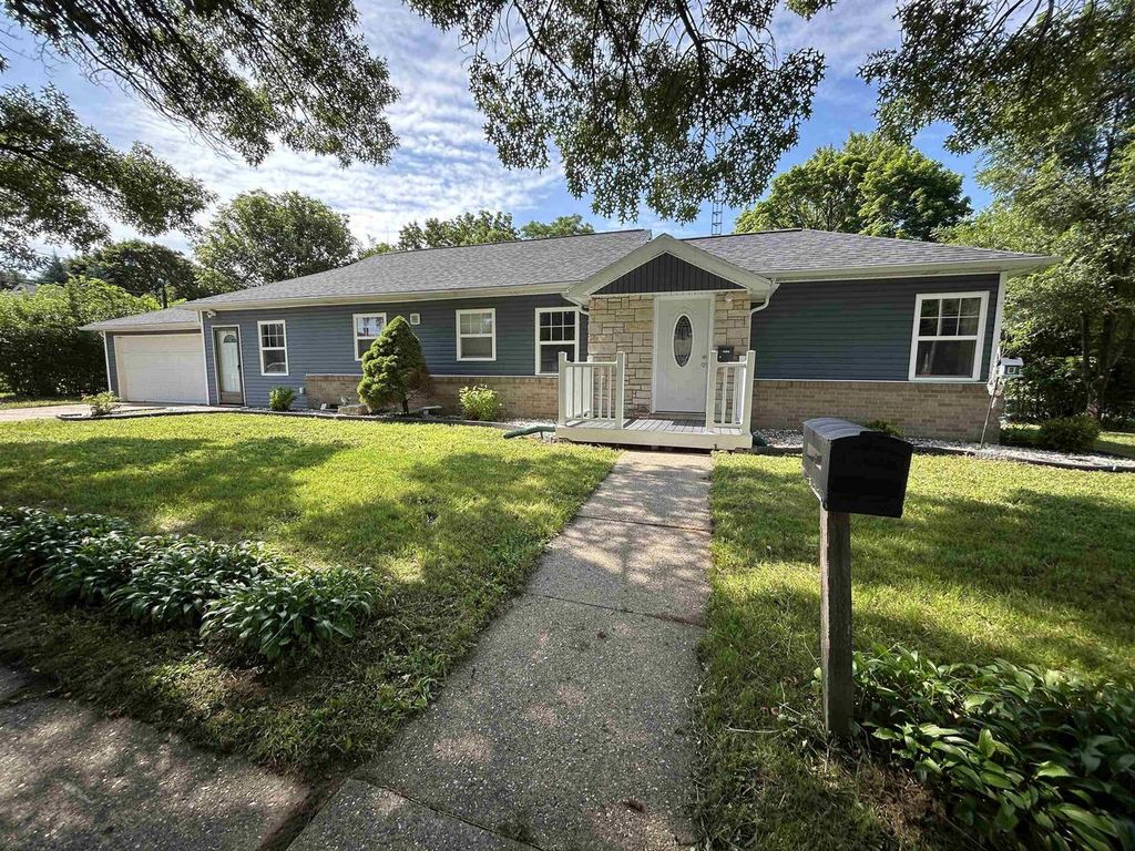 1504 Tyler Street, Janesville, WI 53545