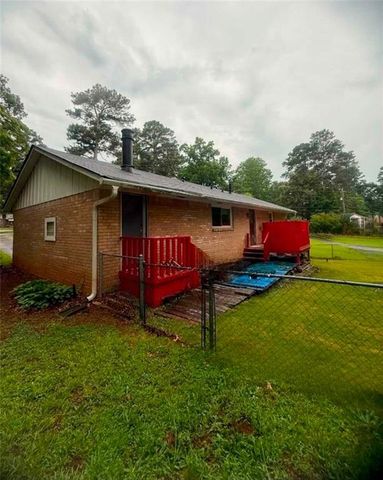 3000 Bay Berry Drive SW, Marietta, GA 30008