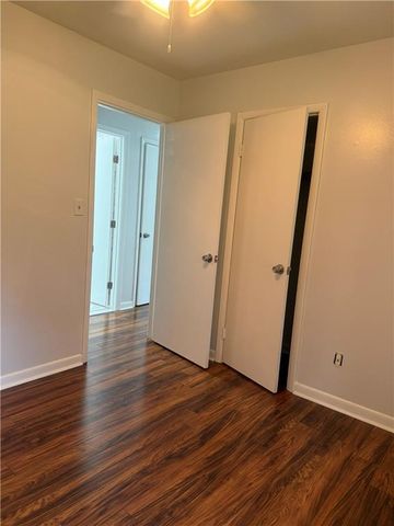 3000 Bay Berry Drive SW, Marietta, GA 30008