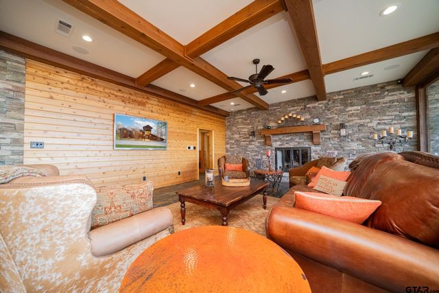 1584 Charlya Drive, Scroggins, TX 75480