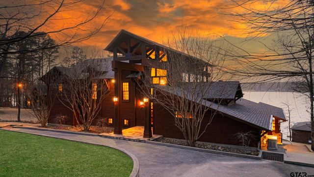 1584 Charlya Drive, Scroggins, TX 75480