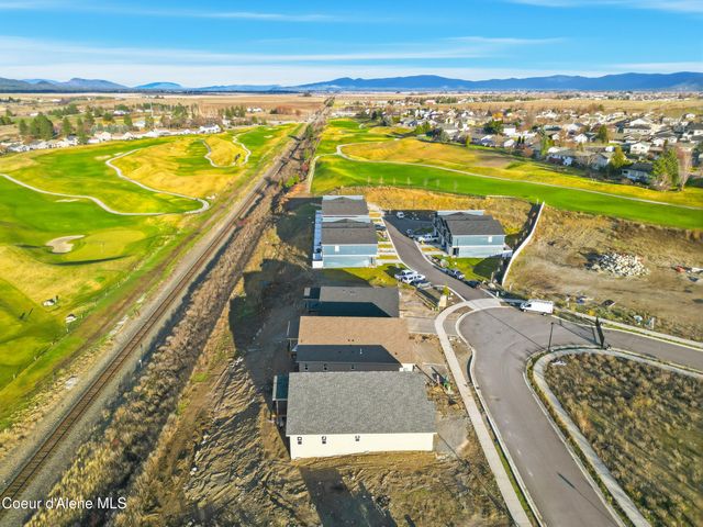 3606 N Blaze Loop, Post Falls, ID 83854