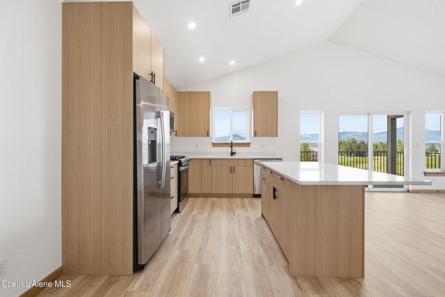 3606 N Blaze Loop, Post Falls, ID 83854