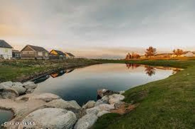 3606 N Blaze Loop, Post Falls, ID 83854