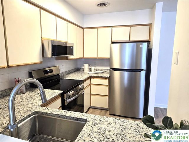 4747 Cheryl Drive, Hanover Twp, PA 18017