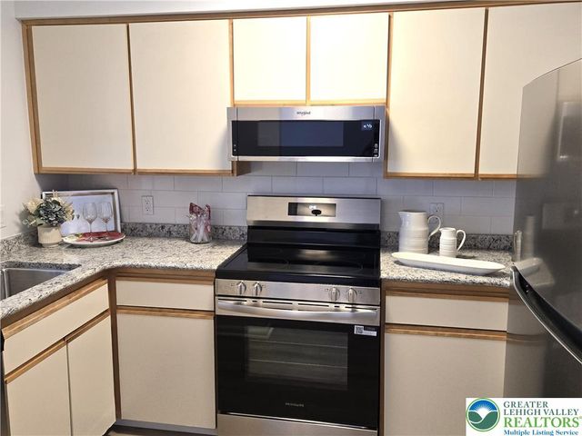 4747 Cheryl Drive, Hanover Twp, PA 18017