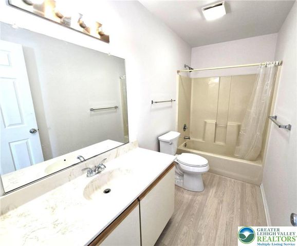 4747 Cheryl Drive, Hanover Twp, PA 18017