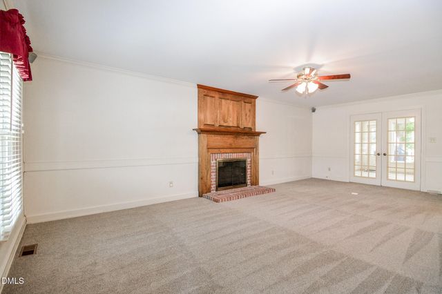 1215 Cambridge Road NW, Wilson, NC 27896