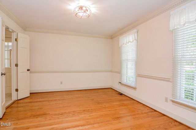 1215 Cambridge Road NW, Wilson, NC 27896