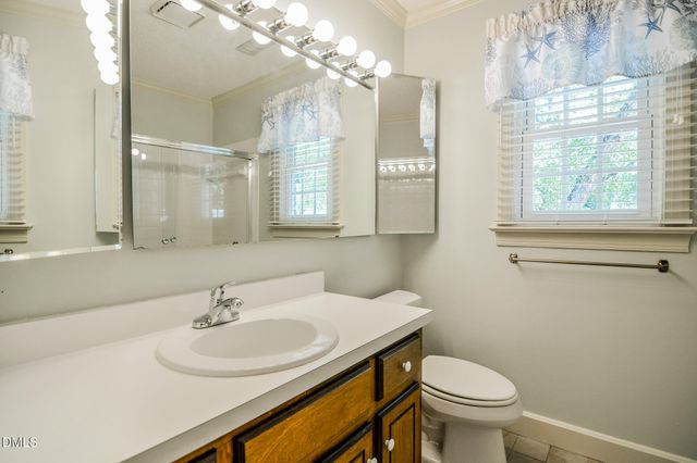 1215 Cambridge Road NW, Wilson, NC 27896