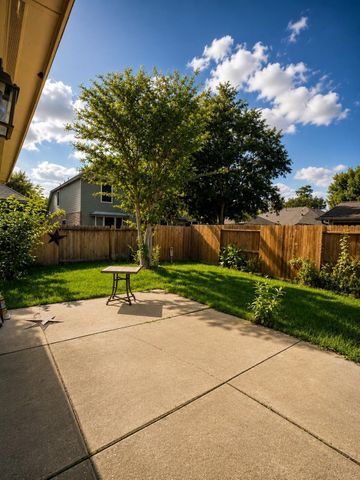 15819 Magnolia Shores Lane, Houston, TX 77044