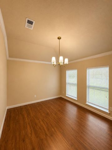 15819 Magnolia Shores Lane, Houston, TX 77044